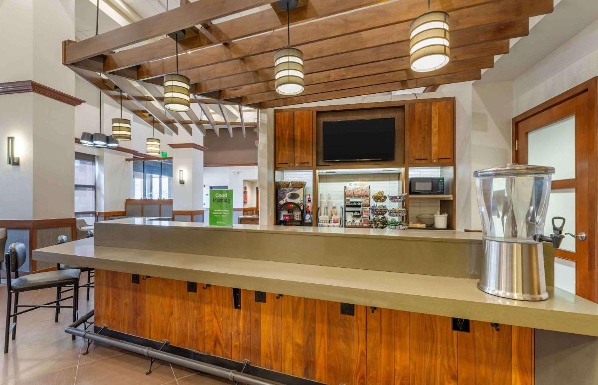 Extended Stay America Premier Suites - Cleveland - Independence - Housity