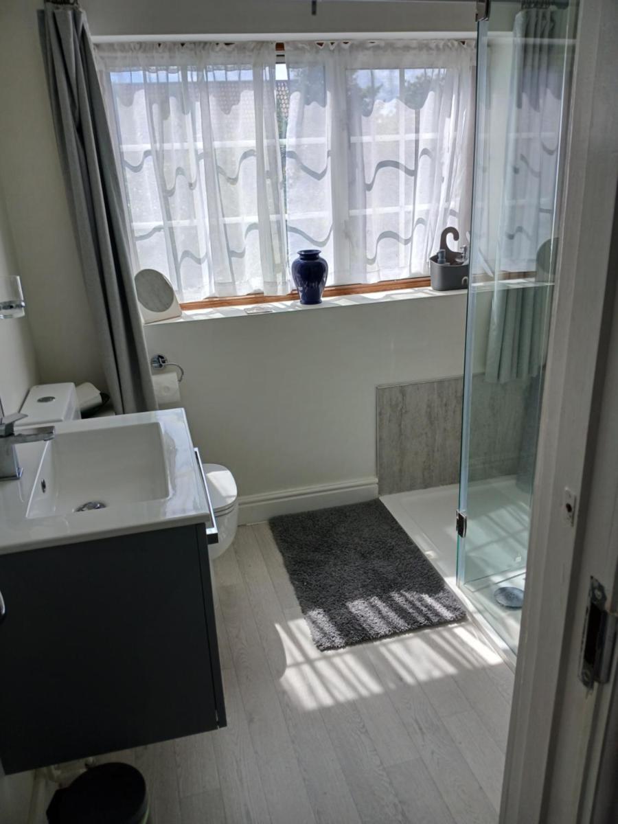 The Coach Studio - Housity