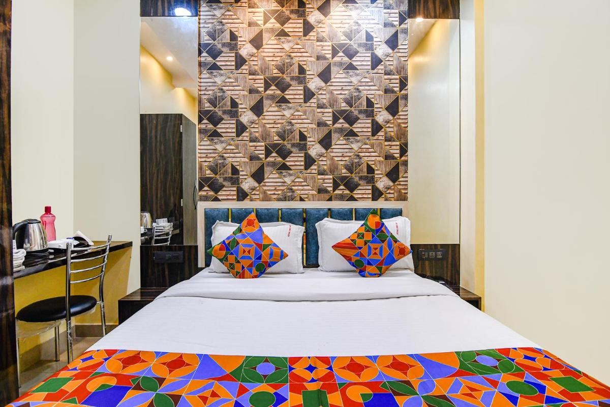 FabHotel Royal Park Inn - Nr Eden Garden Stadium - Housity