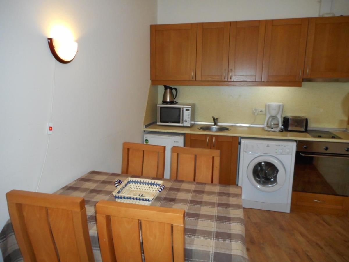 TES Royal Plaza Apartments - Housity