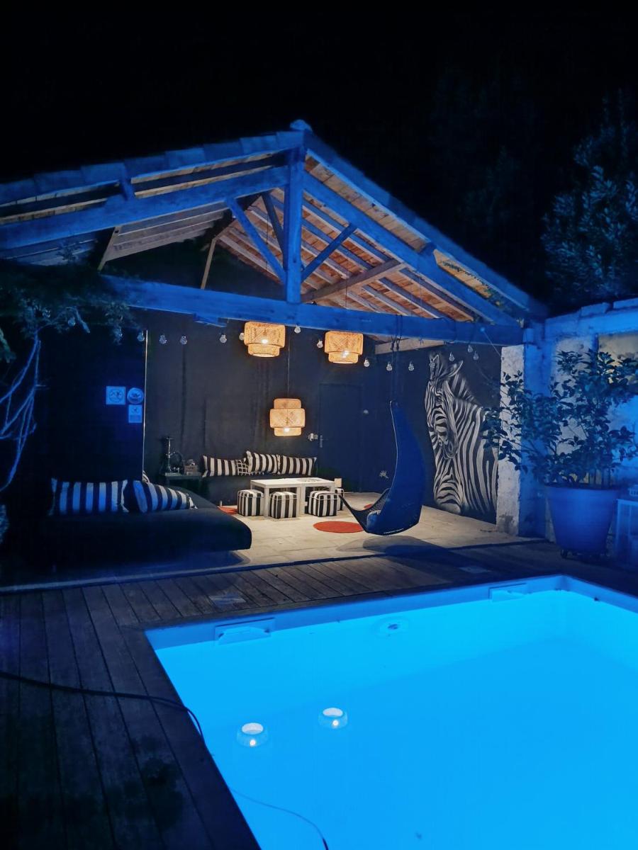 Buky Palace - Housity