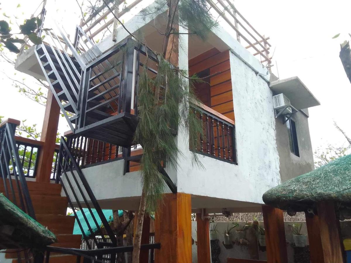 Zeah's Beach Place - Housity