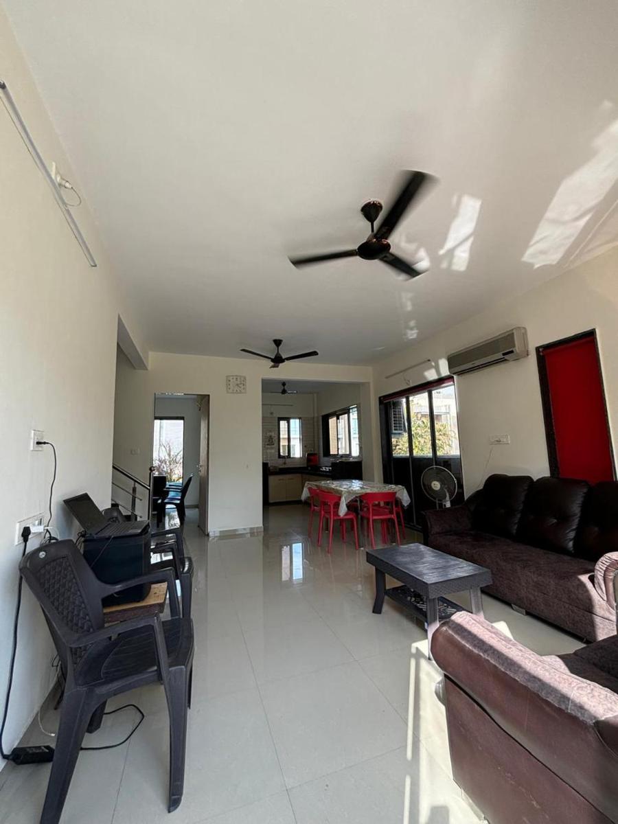 Sunny Farm's - Housity