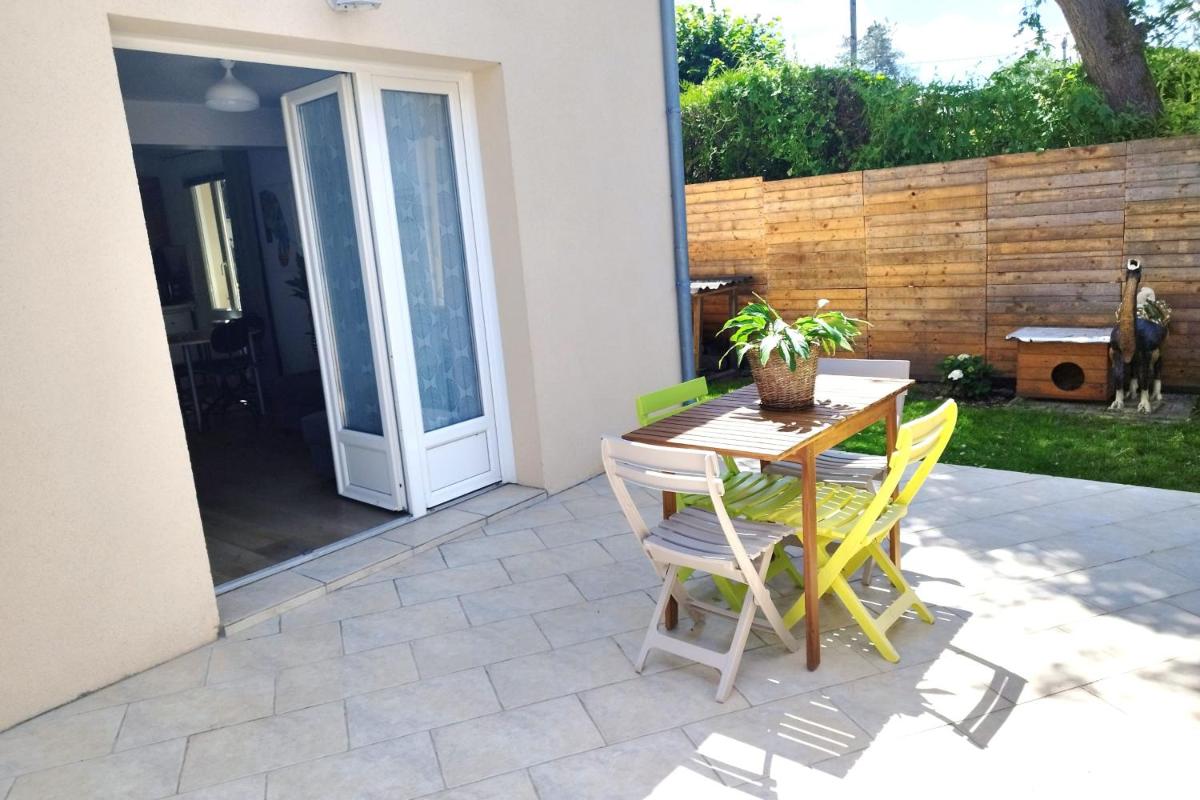 charming house located in Coye la Forêt - Housity