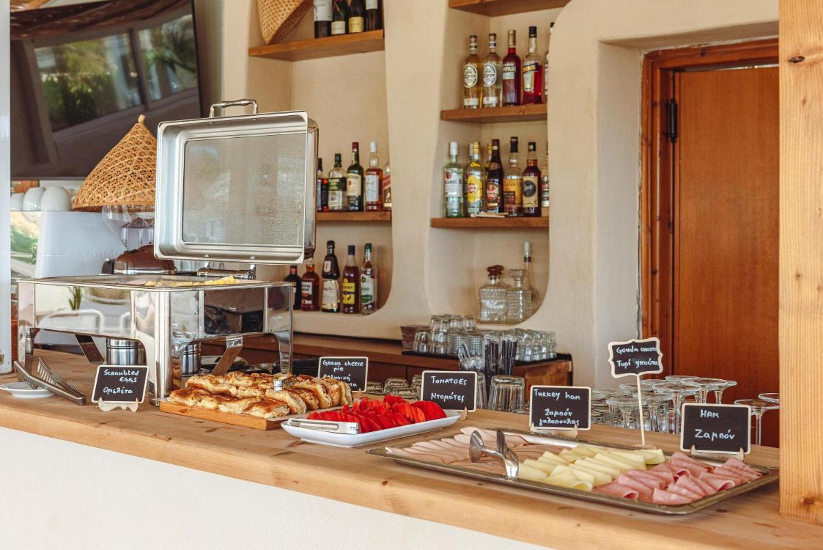 Ampelia Hotel Kassandra - Housity
