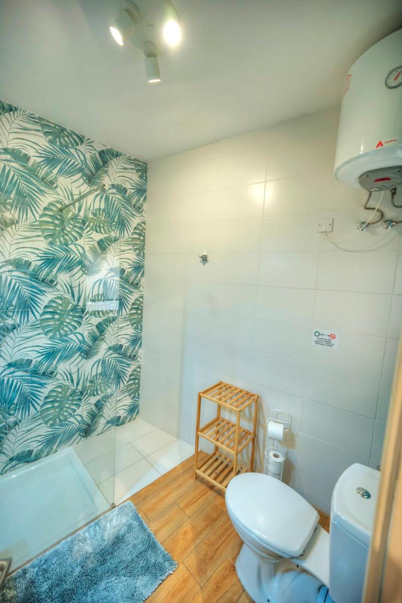 Suitetrails - 2 bedroom apartment 3min walk from the beach