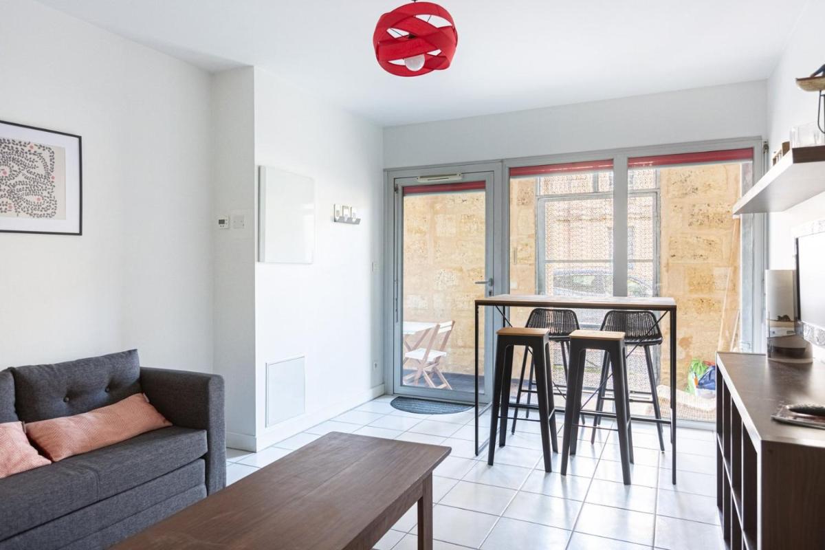 GuestReady - Appartement Cours du Médoc - Housity