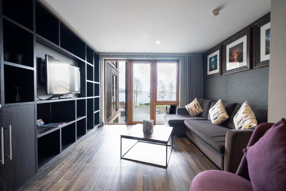 The Lodge On Loch Lomond Hotel - Housity