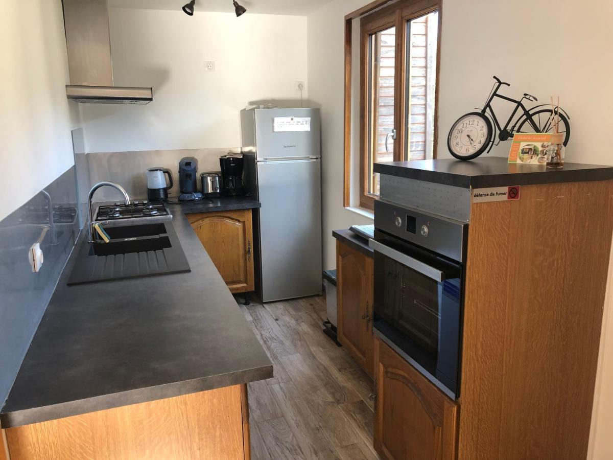 Chalet Les Accacias - Housity