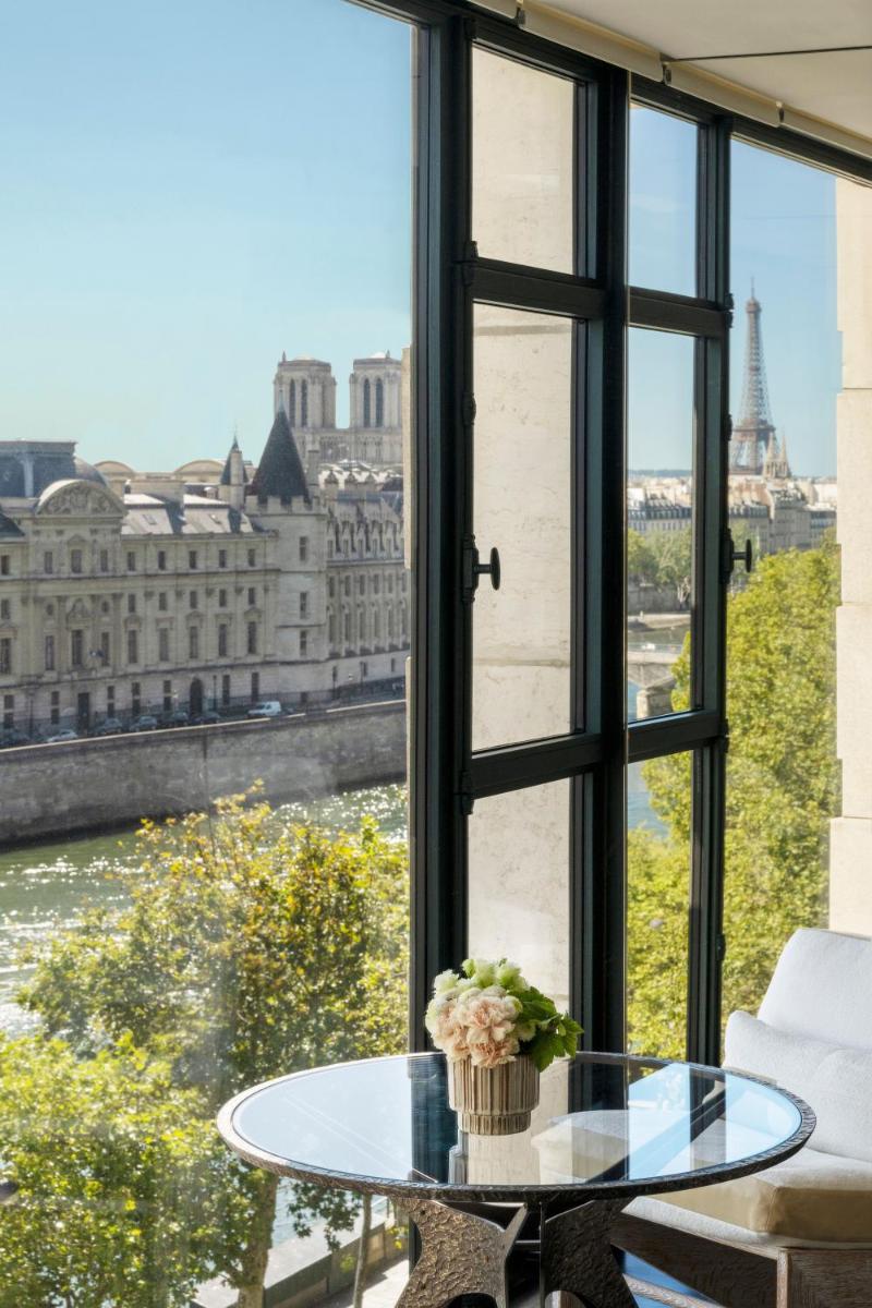 Photo de la galerie de l'établissement Cheval Blanc Paris & Dior Spa Cheval Blanc Paris, à Paris