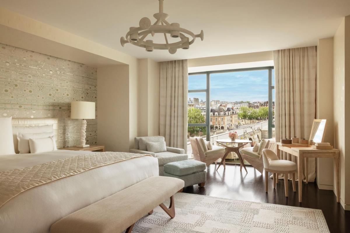 Cheval Blanc Paris & Dior Spa Cheval Blanc Paris - Housity