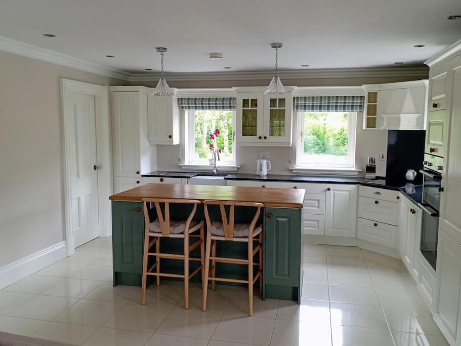 Conveniently located house to enjoy all of Kerry - Housity