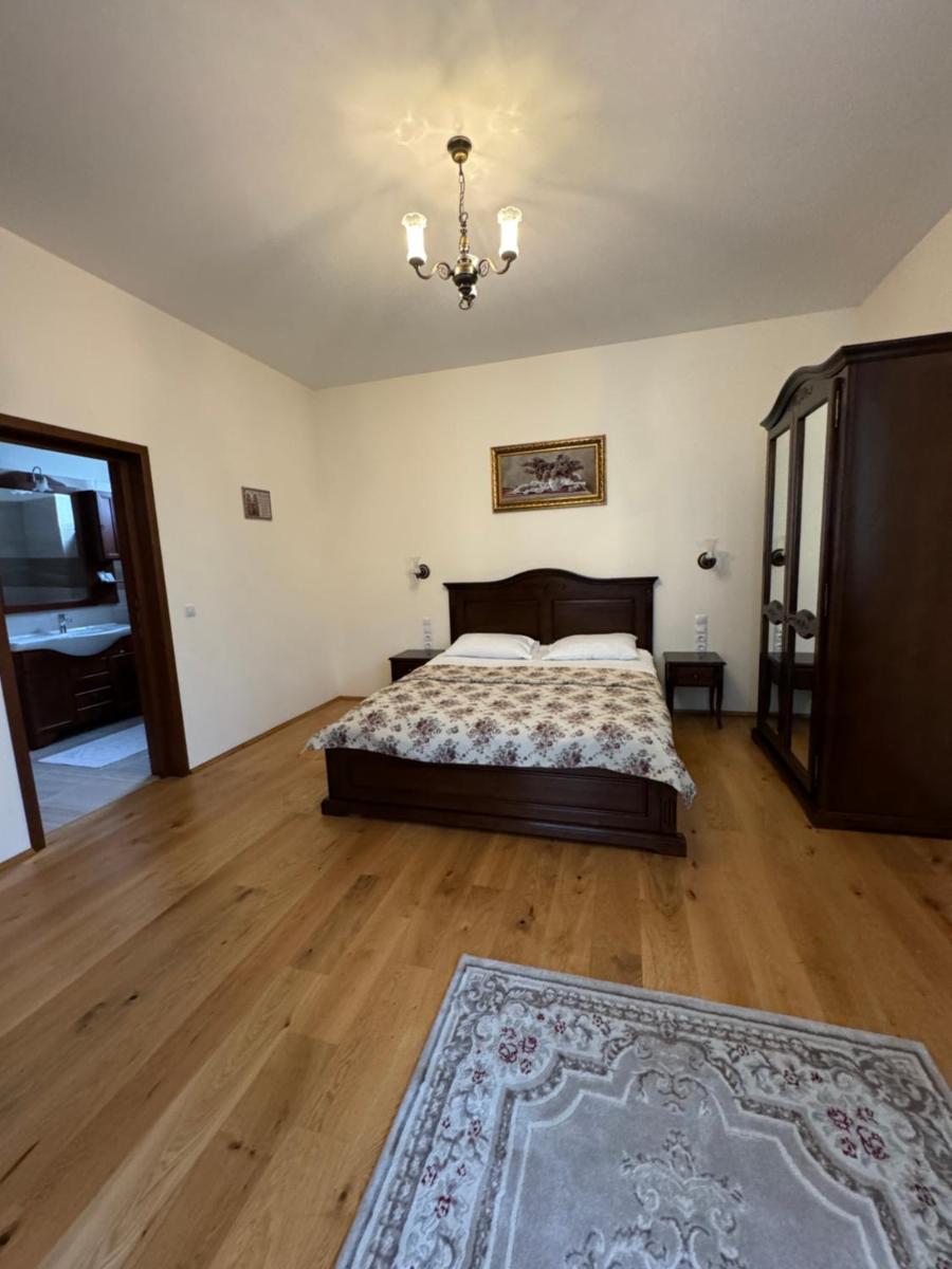 Pensiunea Valea Muntelui - Housity