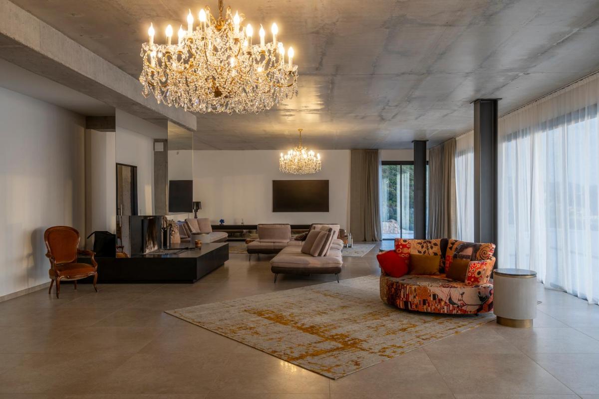 Villa Urbana - Housity