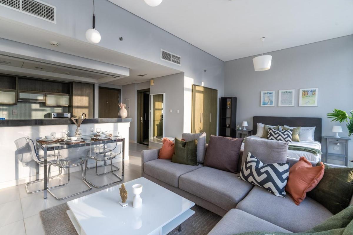 GuestReady Holiday Homes - Modern Loft in Downtown - Housity