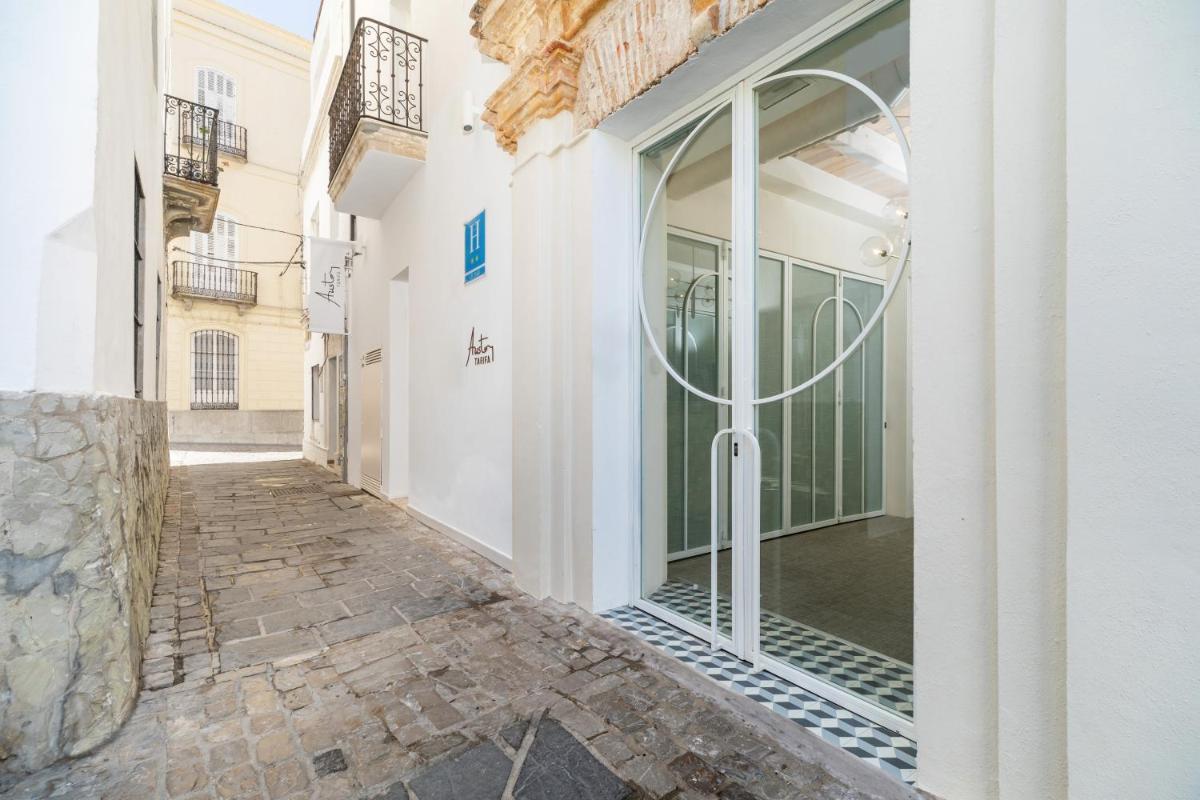 Aristoy - Housity