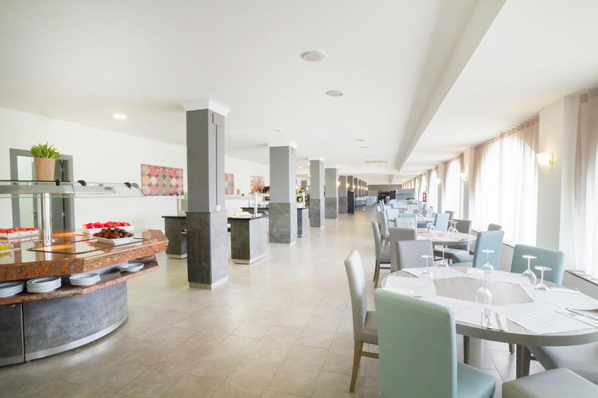Ibersol Playa Dorada - Housity