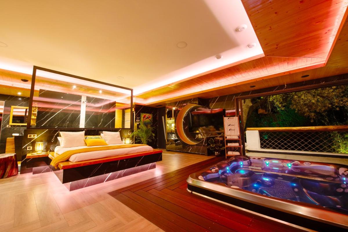 La Pura Vida 34 - Housity