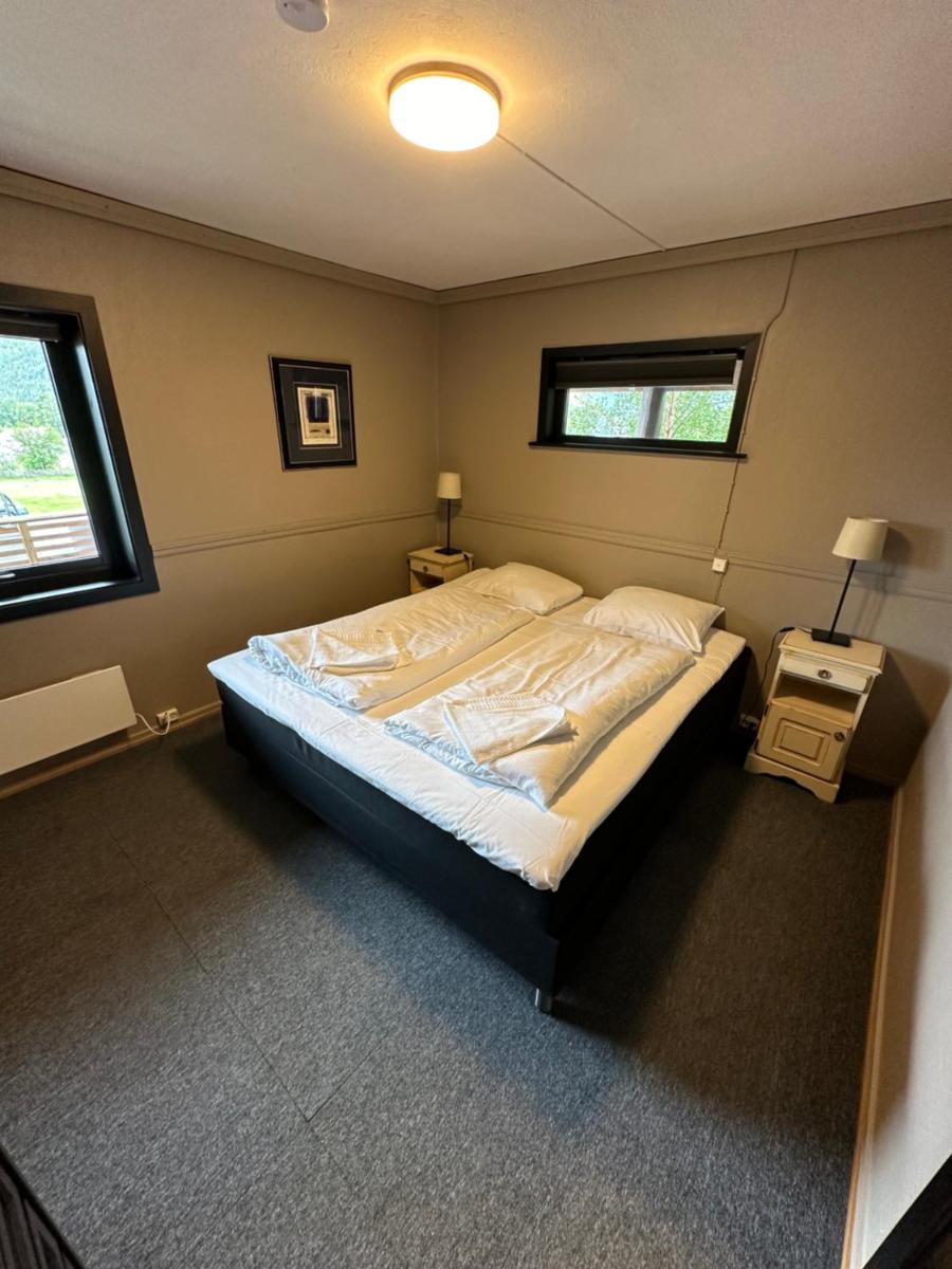 Lom Apartment - Housity