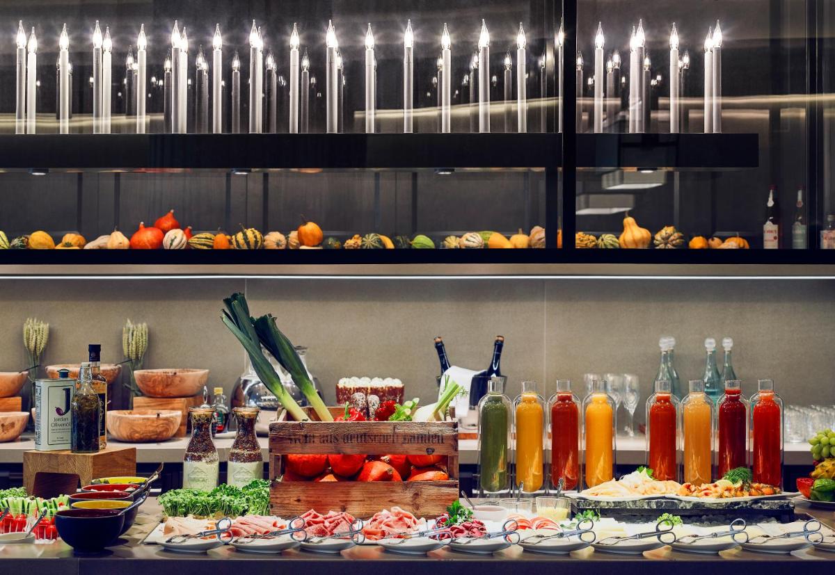 Essen im Hotel oder in der Nähe