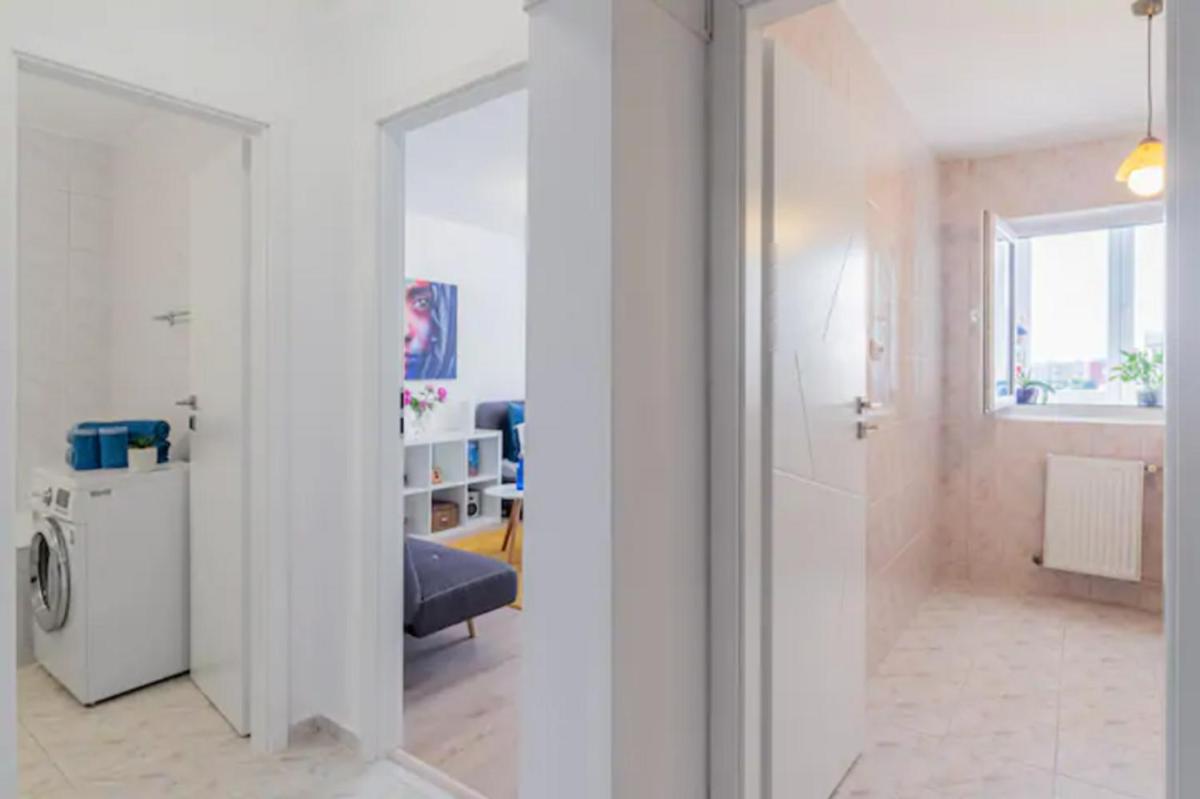Cosy & Chic Studio close by Victoria Square - Housity