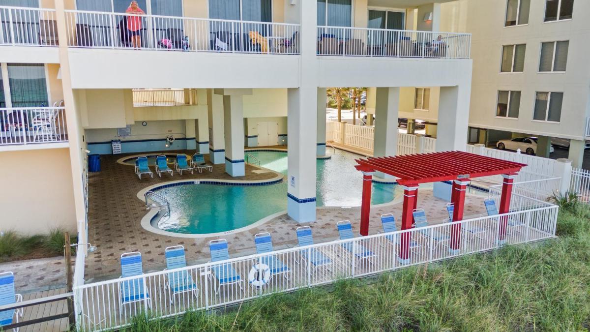 Majestic Beach Resort Tower I by Panhandle Getaways - Housity