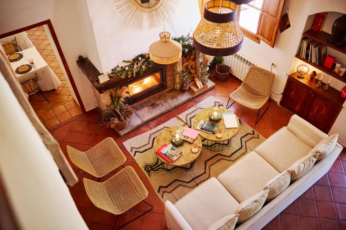 VILASIRA ( Rooms & Wines ) - Housity