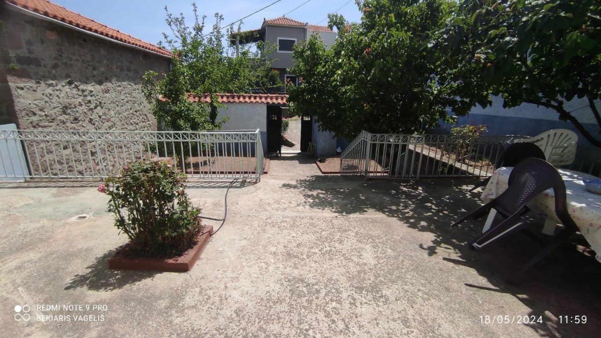 Traditional village house - Housity
