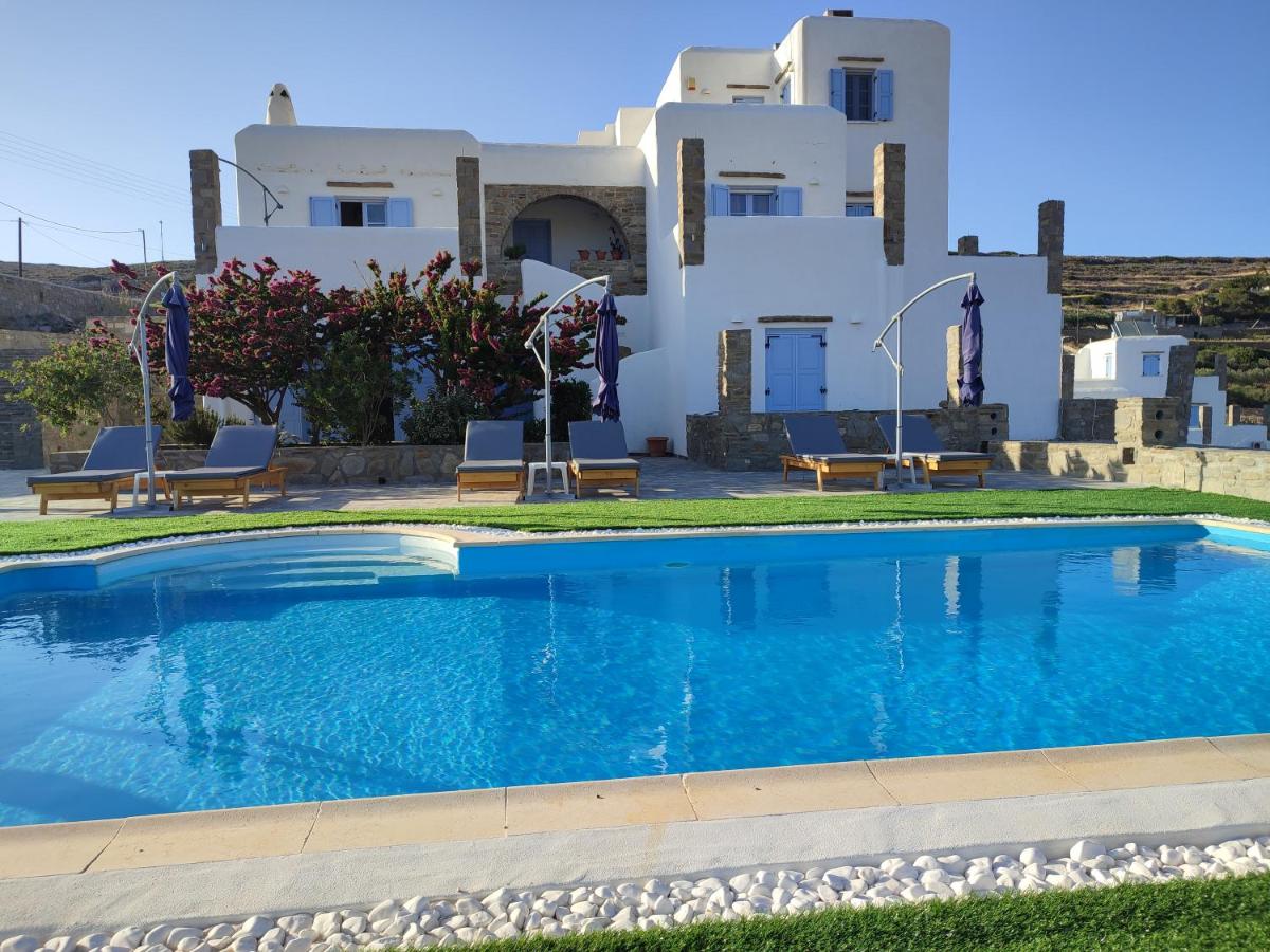 Pleiades Paros Family Apartments - Housity