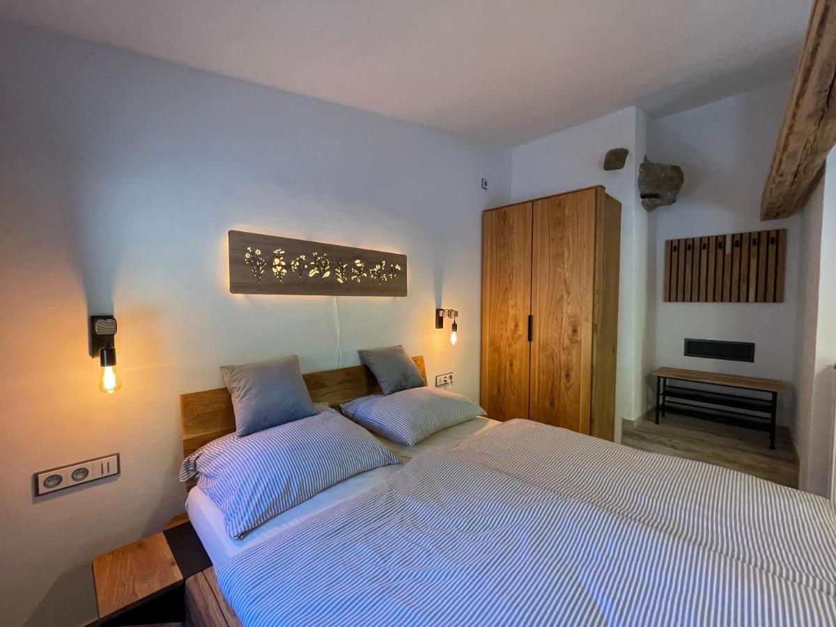 Apartmány HÁJOVNA Lipno - Housity