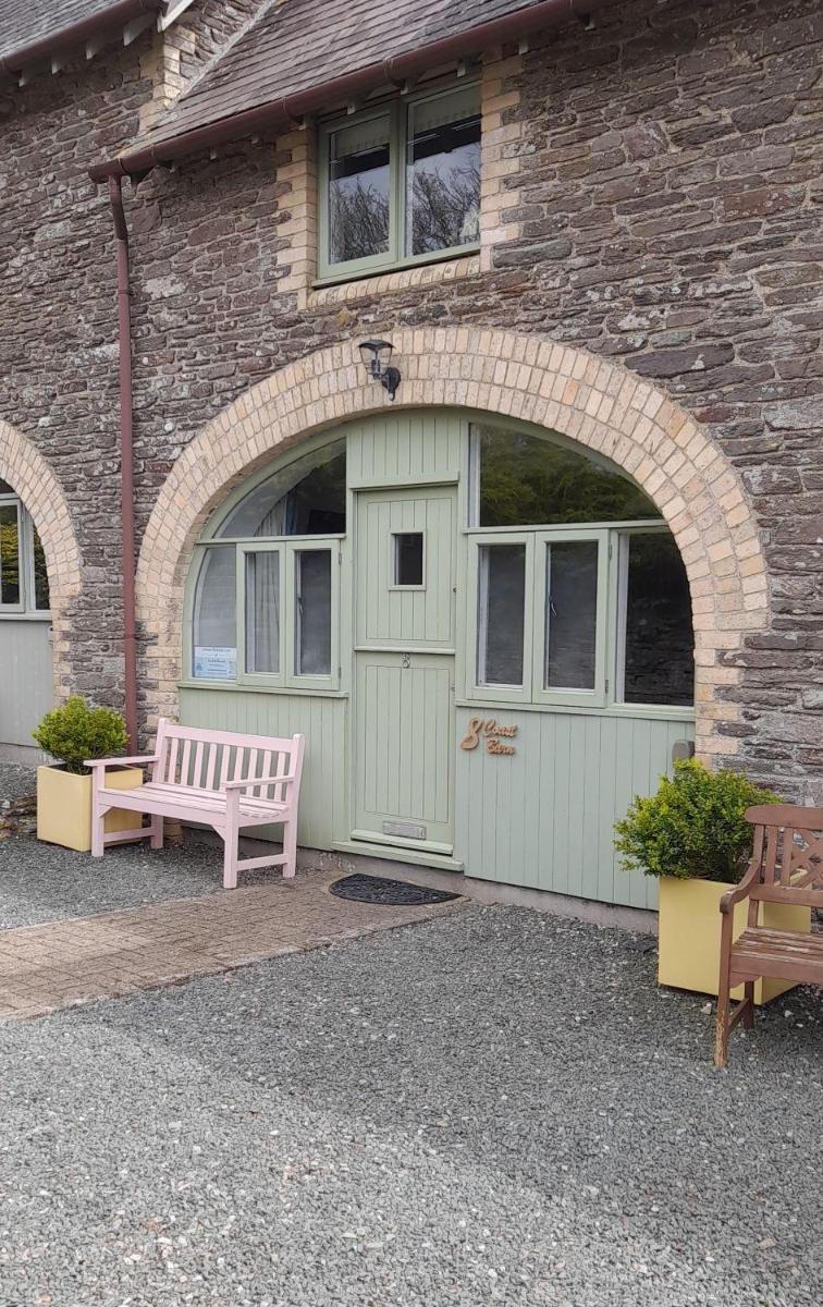 Coast Barn, Noss Mayo, Plymouth - Housity