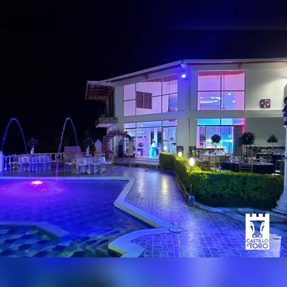Castillo Del Toro - Housity