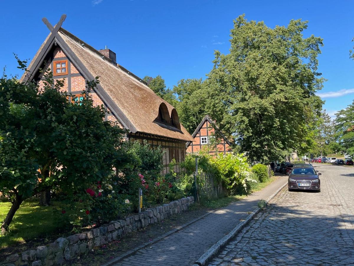 Pfarrhaus Tollensesee - Housity