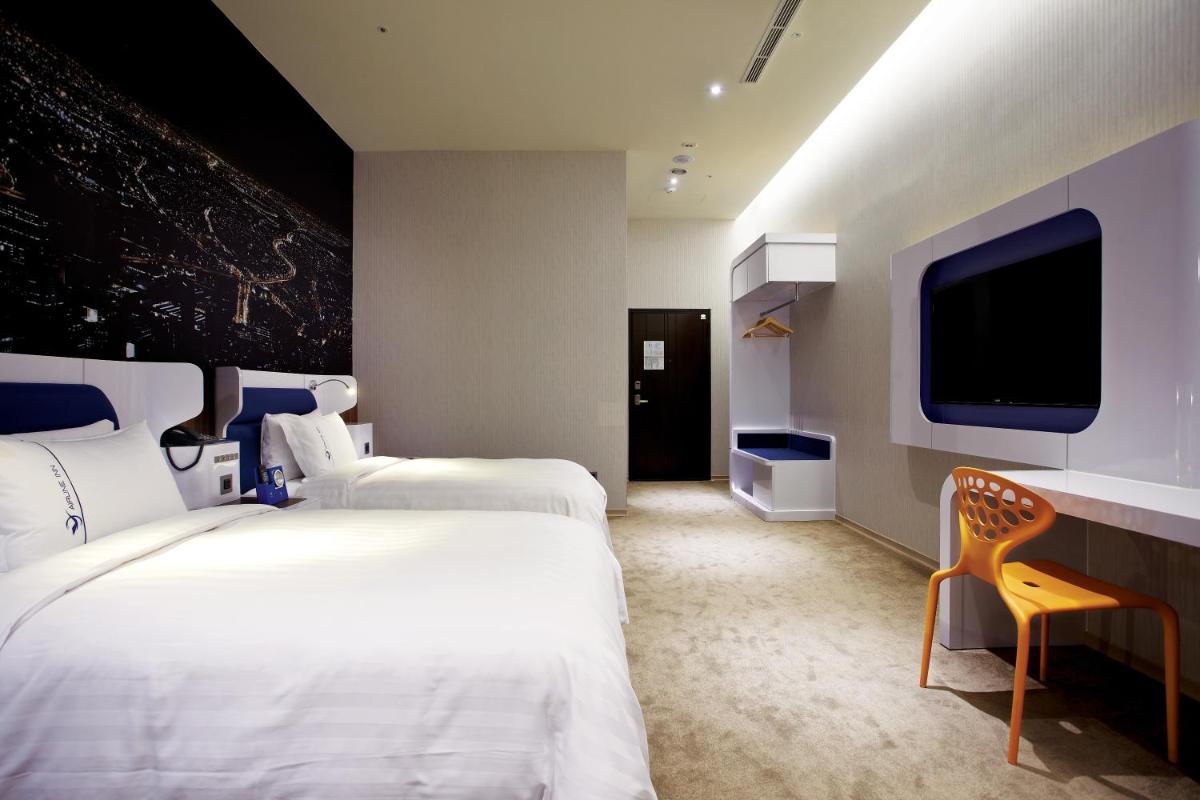 Airline Inn Green Park Way - Housity