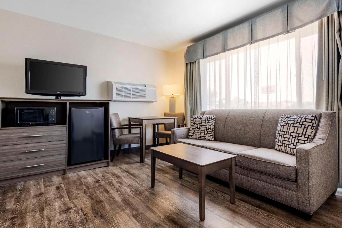 Best Western Santee Lodge - Housity