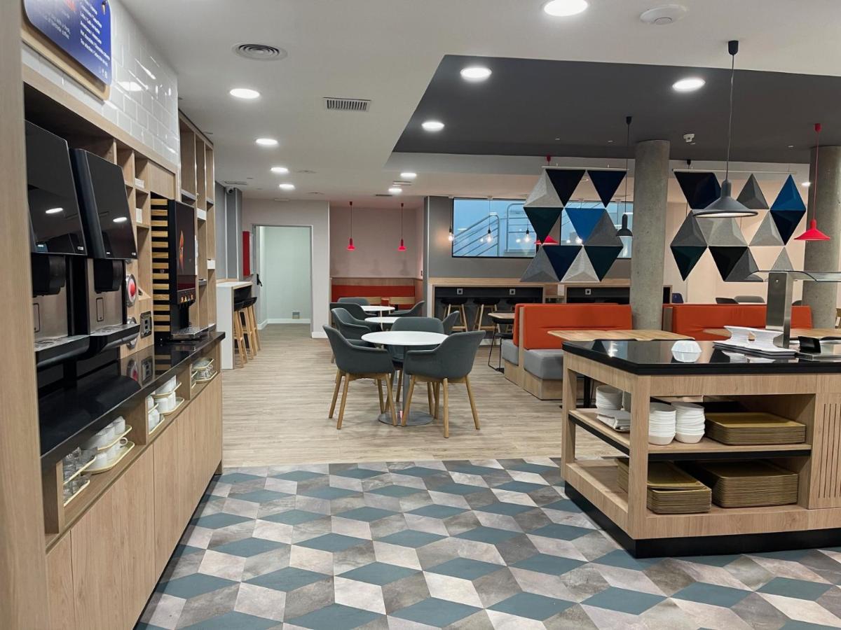 Holiday Inn Express San Sebastian de los Reyes by IHG - Housity