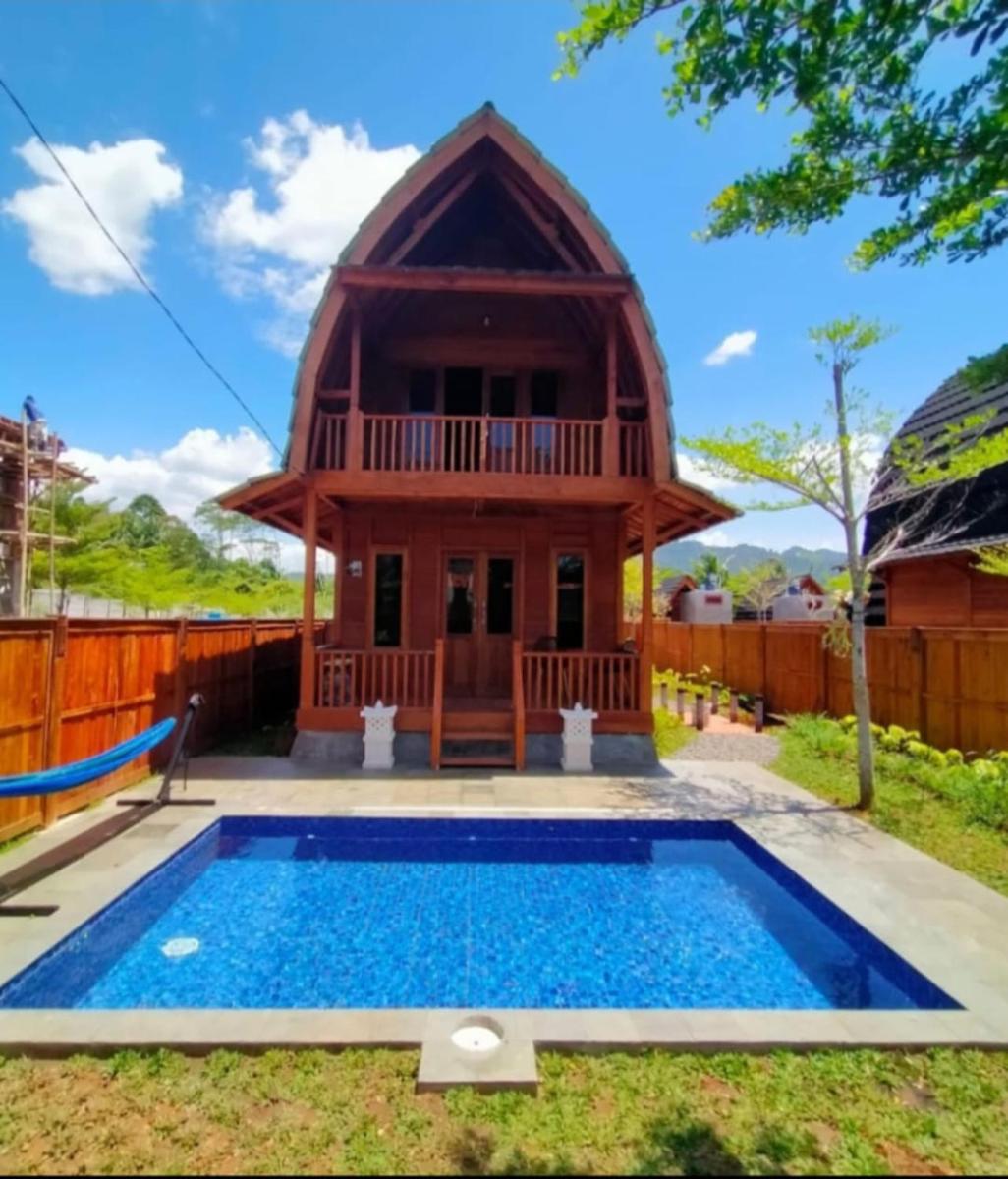 Villa Kayu Unique with private pool - Housity