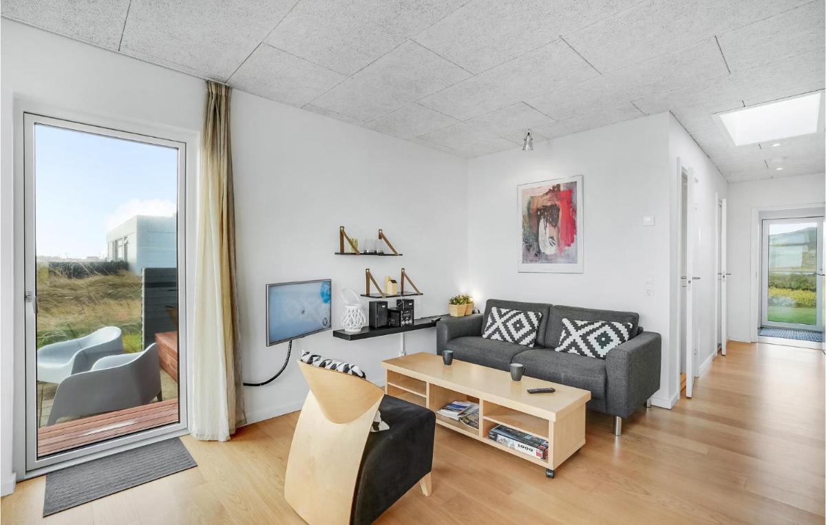 One-Bedroom Holiday Home In Ulfborg - Housity