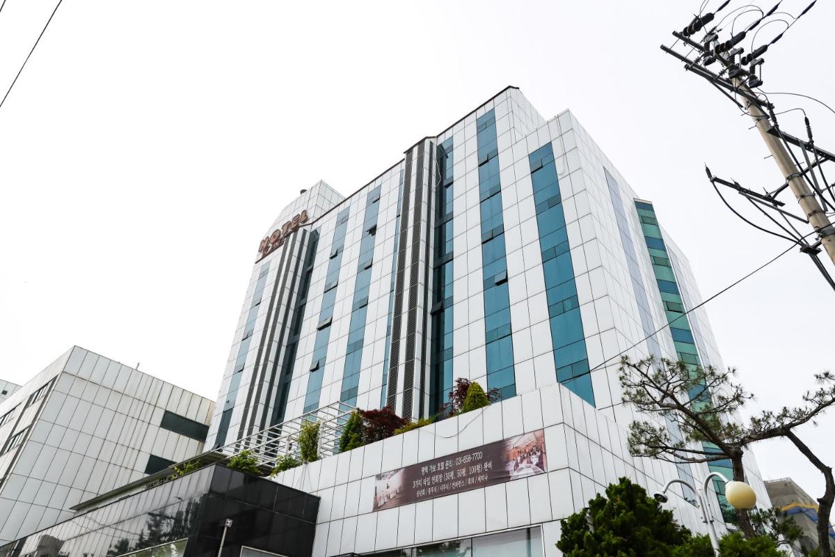 Hotel KABO - Housity