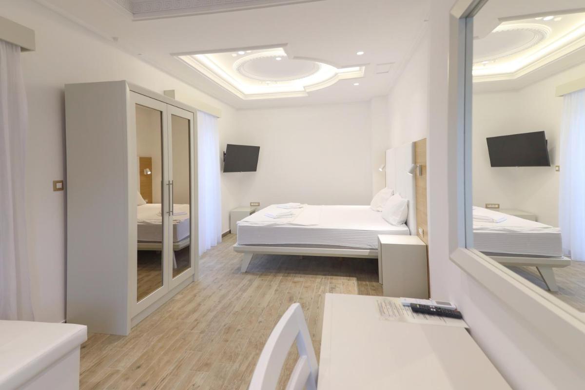 Hotel RR - Housity