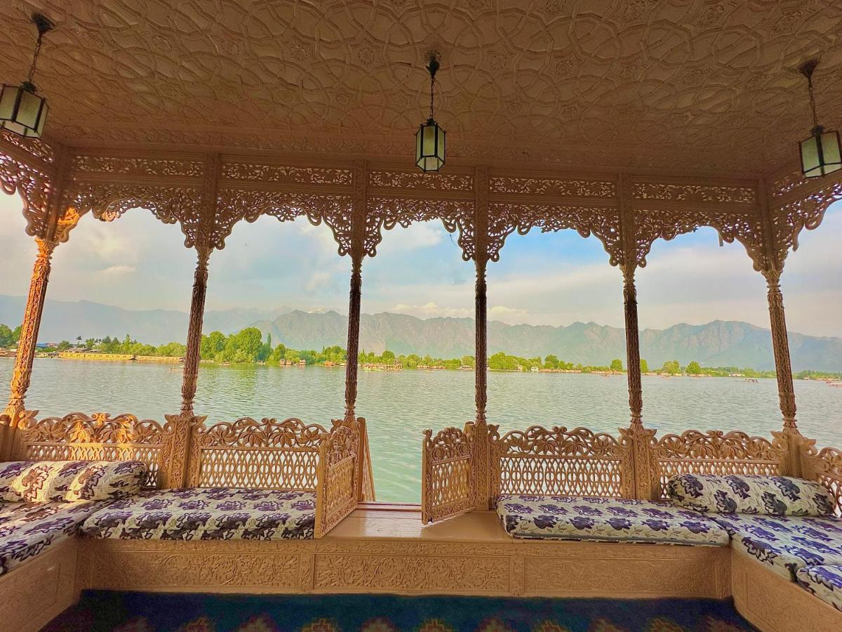 Suitetrails - Weather Houseboats