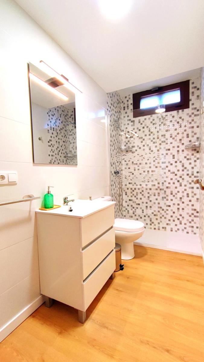 Apartamento con vistas a la montaña en Oviedo - Housity