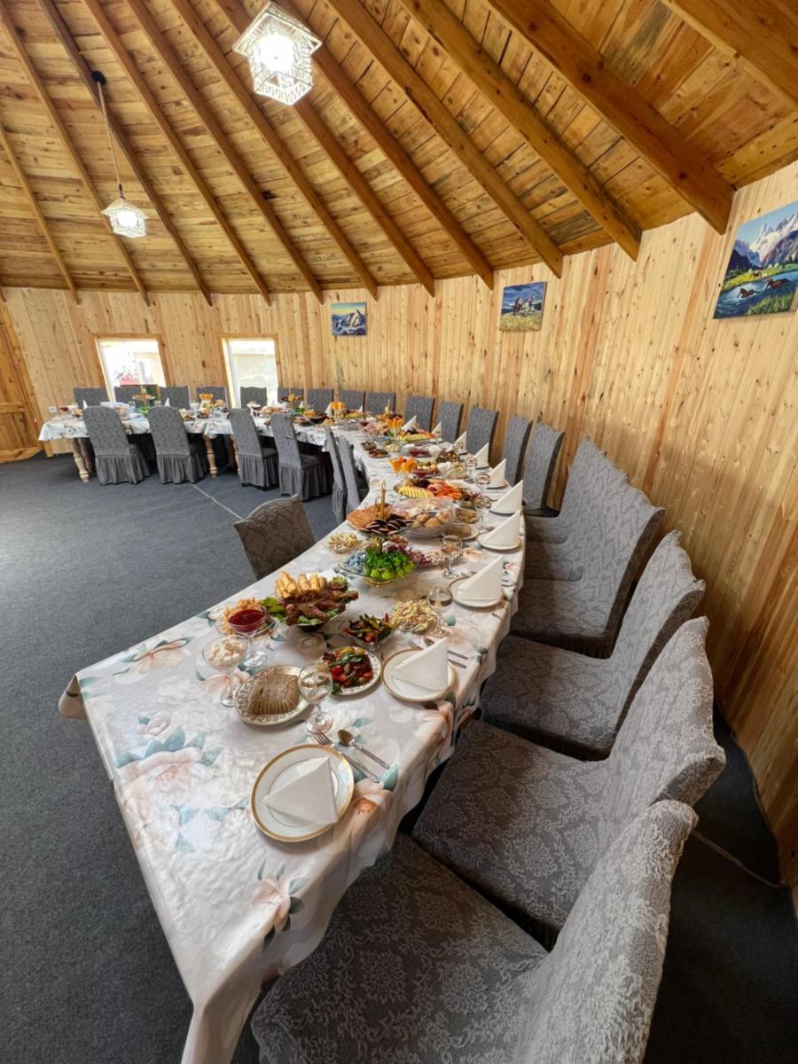 Bosogo Yurt camp - Housity