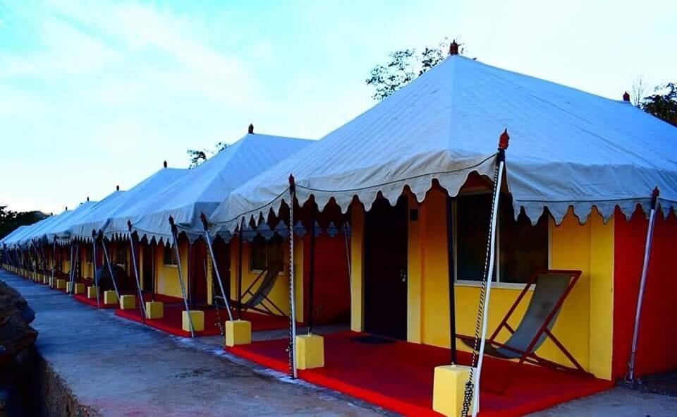The Junagarh Lodge - Housity
