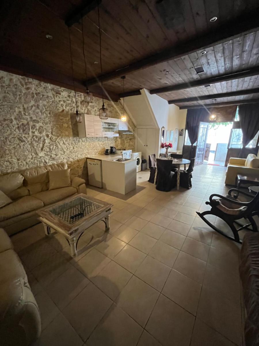 Grande Papyrus Central - Housity