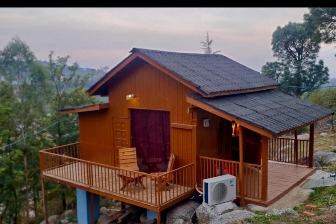 Aarin Retreatt - Housity