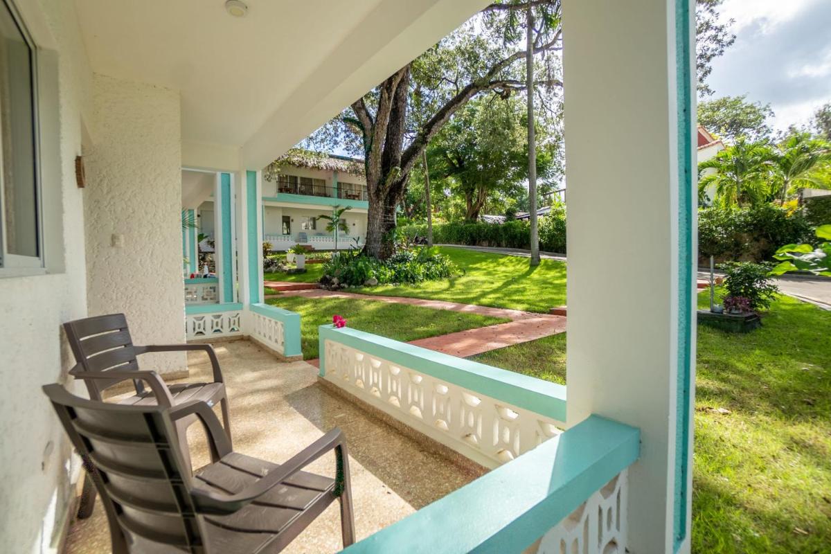 Bungalow #8 at Waterfront Playa Alicia - Housity
