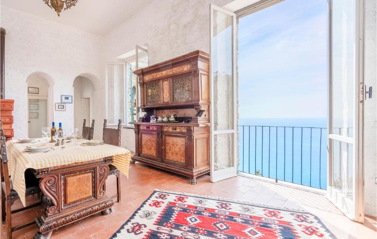 Villa La Torre - Housity