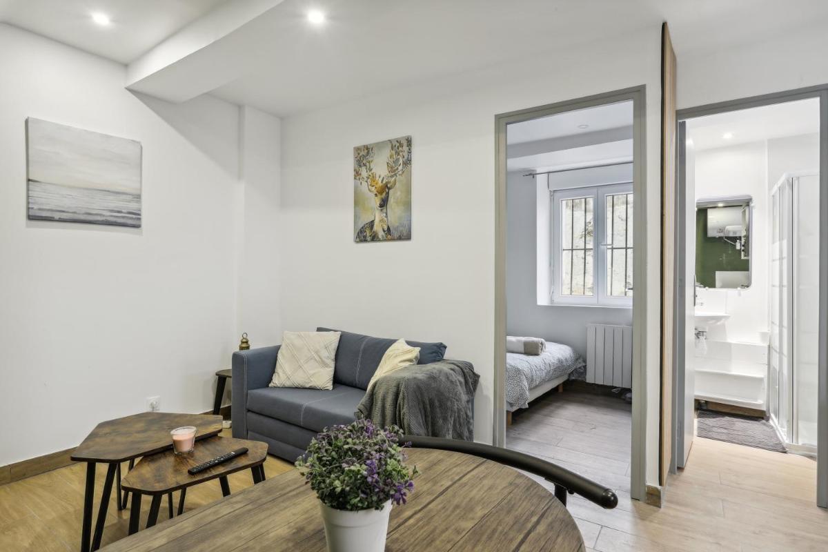 Chic cosy apart with parking - Housity
