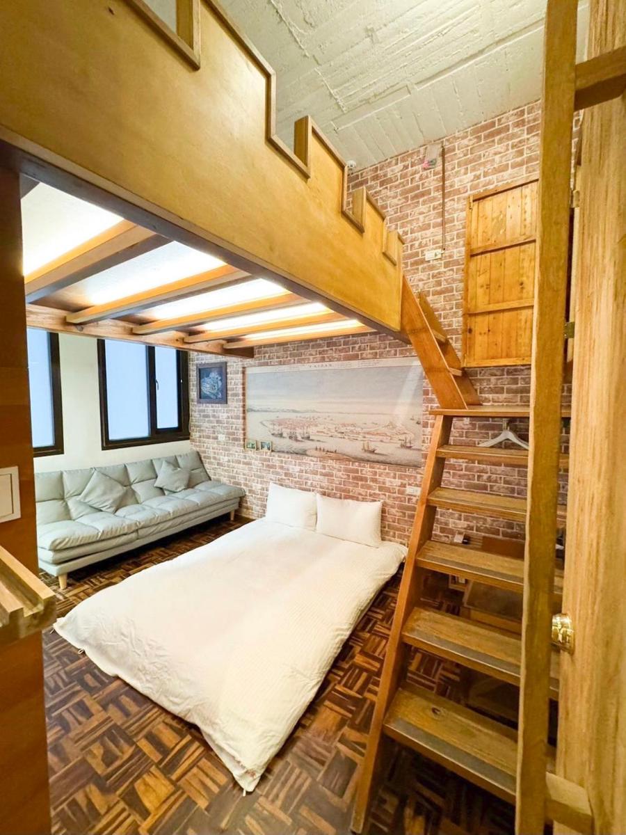 慢步南國 台南故事民宿 Slow Tainan Homestay - Housity